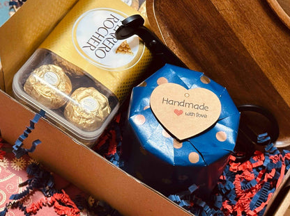 Personalised Christmas Scented Candle Gift Set with Chocolates, Custom Name Engraved on the Lid, Gift For Her